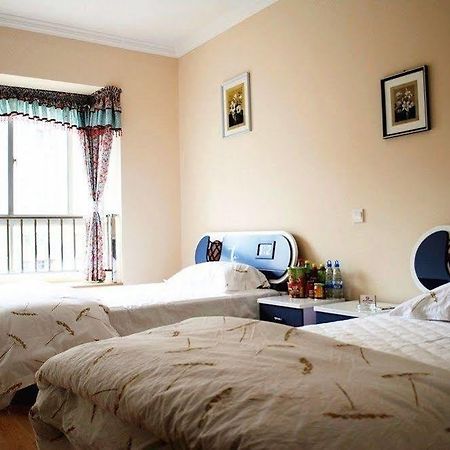 Kunming Colorful Cloud Apartment Hotel Exterior foto