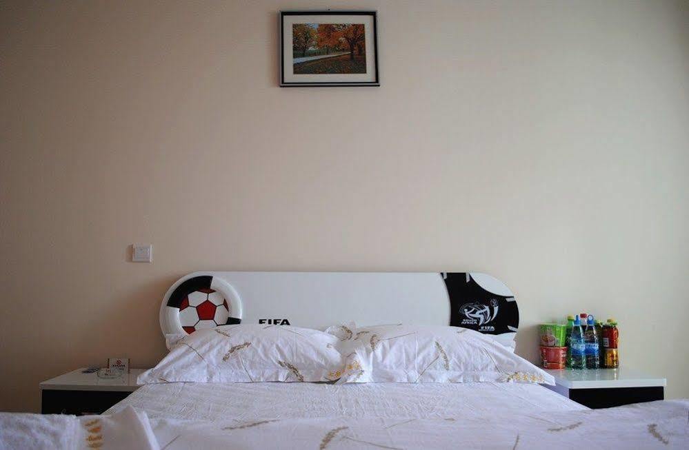 Kunming Colorful Cloud Apartment Hotel Exterior foto